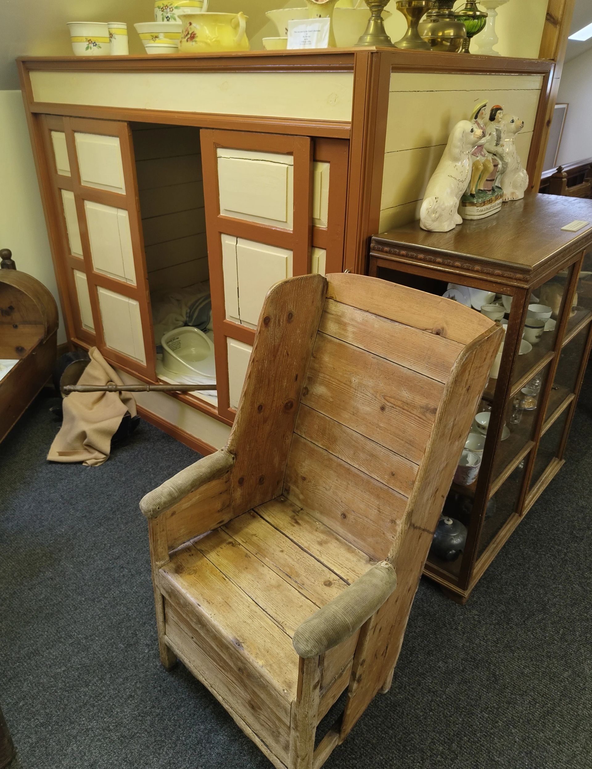 Old Orkney bed and chair that give you some wind-protection