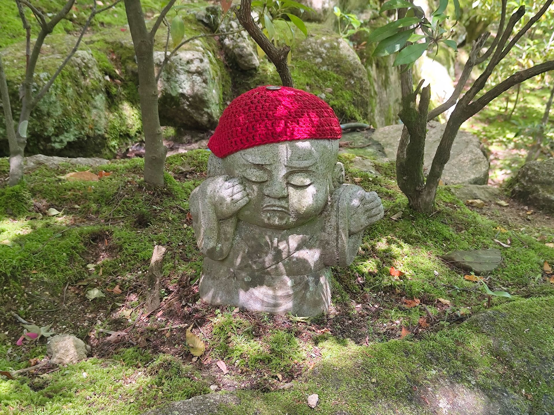 Einer der vielen Jizō