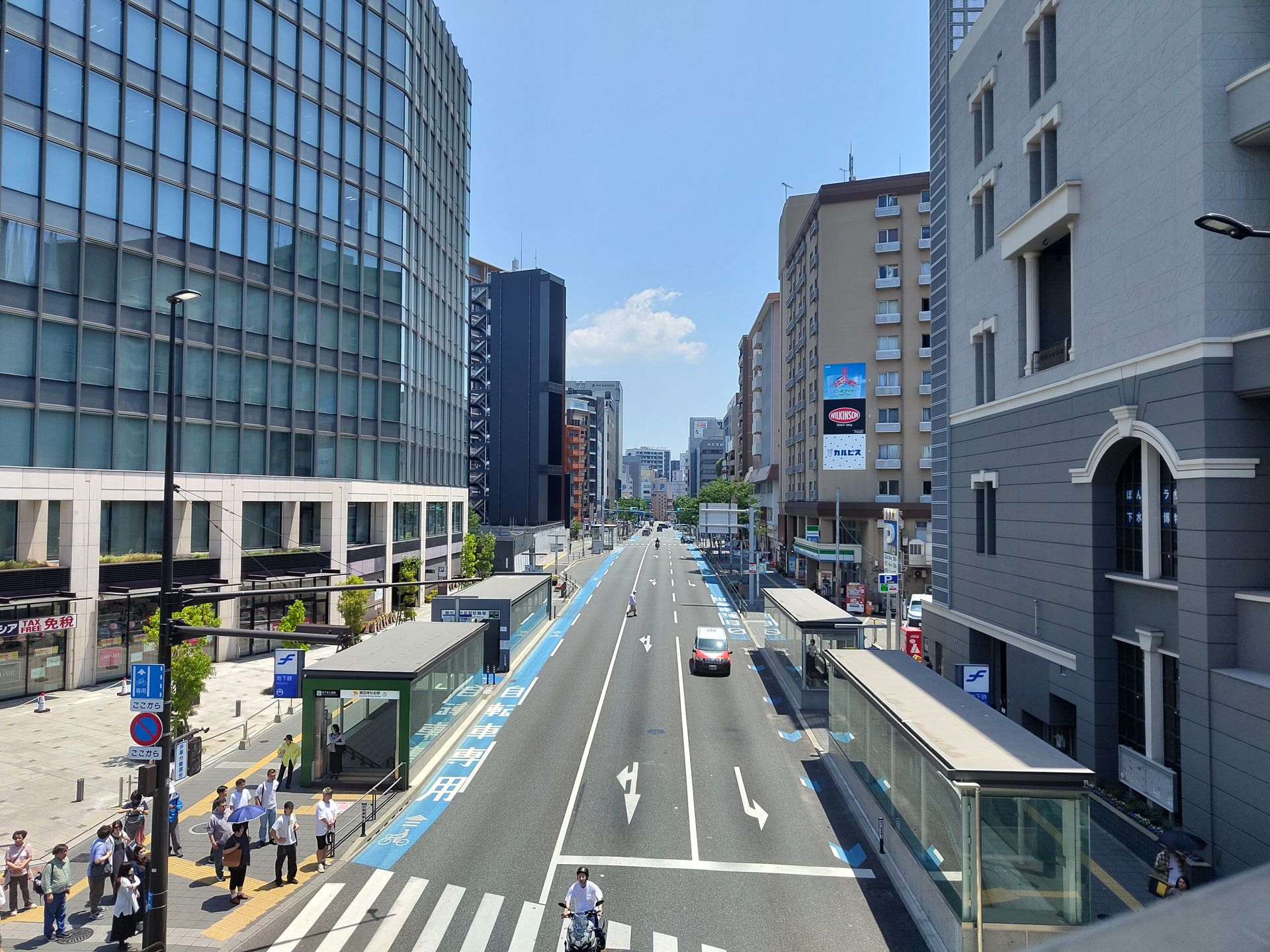 Blick entlang der Straße